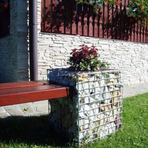 mala architektura gabiony (8).jpg